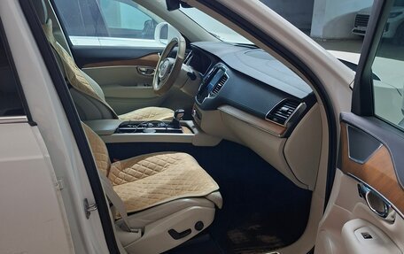 Volvo XC90 II рестайлинг, 2019 год, 5 000 000 рублей, 14 фотография