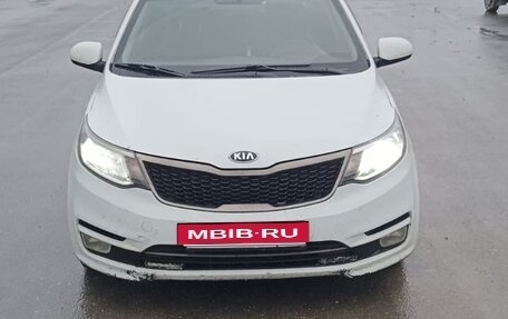 KIA Rio III рестайлинг, 2016 год, 700 000 рублей, 1 фотография