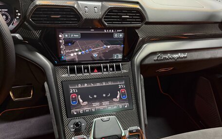 Lamborghini Urus I, 2022 год, 29 500 000 рублей, 13 фотография