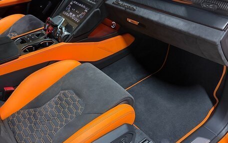 Lamborghini Urus I, 2022 год, 29 500 000 рублей, 10 фотография