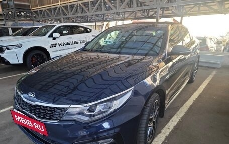 KIA Optima IV, 2019 год, 2 300 000 рублей, 2 фотография