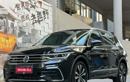 Volkswagen Tiguan, 2024 год, 4 240 000 рублей, 1 фотография