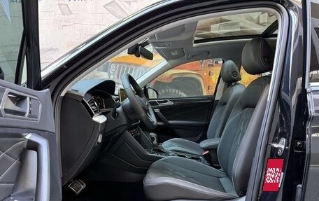 Volkswagen Tiguan, 2024 год, 4 240 000 рублей, 9 фотография