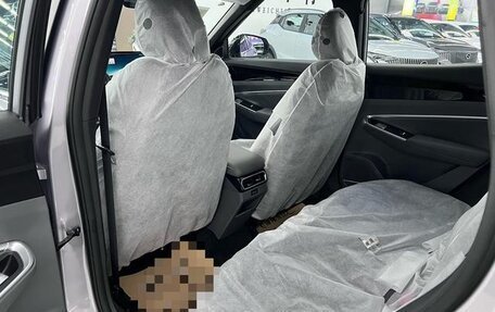 Geely Atlas, 2025 год, 2 595 000 рублей, 13 фотография