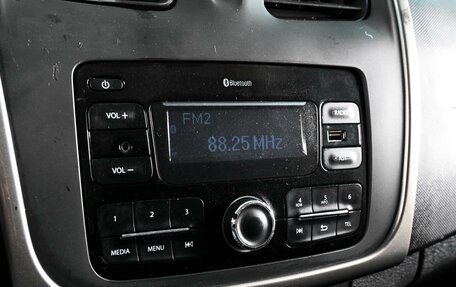 Renault Logan II, 2020 год, 699 000 рублей, 12 фотография