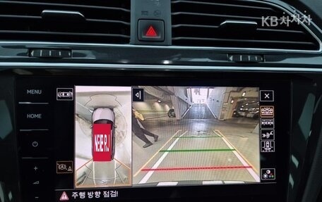 Volkswagen Tiguan II, 2021 год, 3 350 000 рублей, 15 фотография