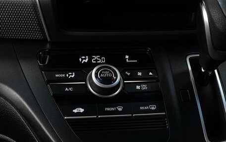 Honda Freed II, 2017 год, 1 689 000 рублей, 12 фотография