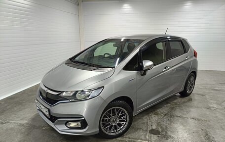 Honda Fit III, 2017 год, 999 900 рублей, 2 фотография