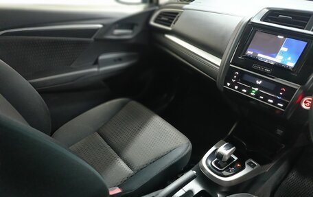 Honda Fit III, 2017 год, 999 900 рублей, 15 фотография