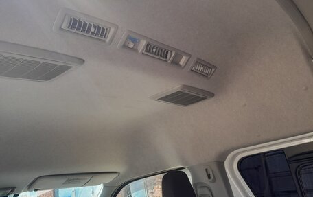 Toyota HiAce H200, 2022 год, 4 850 000 рублей, 7 фотография