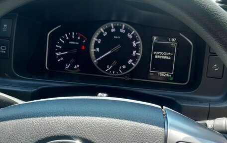 Toyota HiAce H200, 2022 год, 4 850 000 рублей, 10 фотография