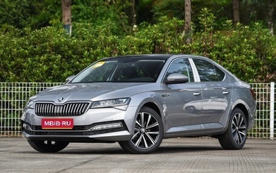 Skoda Superb III рестайлинг, 2025 год, 3 380 000 рублей, 1 фотография