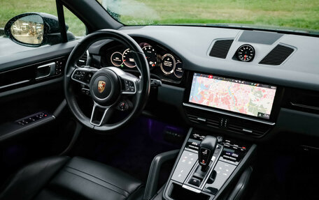 Porsche Cayenne III, 2018 год, 5 800 000 рублей, 10 фотография