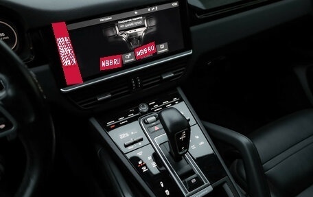 Porsche Cayenne III, 2018 год, 5 800 000 рублей, 23 фотография