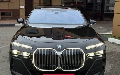 BMW 7 серия, 2024 год, 18 500 000 рублей, 8 фотография