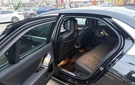 BMW 7 серия, 2024 год, 18 500 000 рублей, 16 фотография