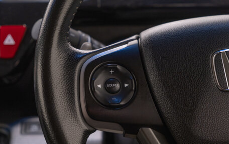 Honda Stepwgn IV, 2017 год, 1 999 000 рублей, 11 фотография