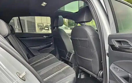 Volkswagen Golf VIII, 2022 год, 1 332 000 рублей, 10 фотография