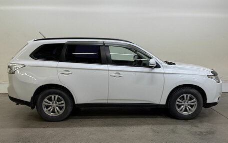 Mitsubishi Outlander III рестайлинг 3, 2012 год, 1 099 000 рублей, 5 фотография