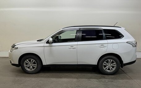 Mitsubishi Outlander III рестайлинг 3, 2012 год, 1 099 000 рублей, 6 фотография