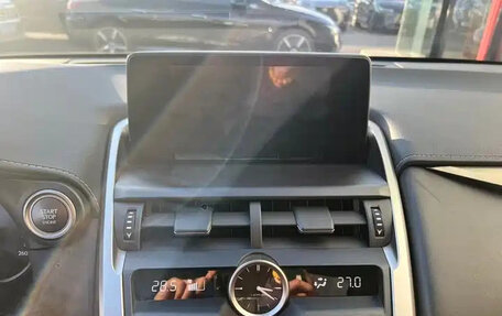 Lexus NX I, 2021 год, 3 100 000 рублей, 11 фотография