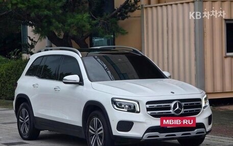 Mercedes-Benz GLB, 2021 год, 3 150 000 рублей, 2 фотография