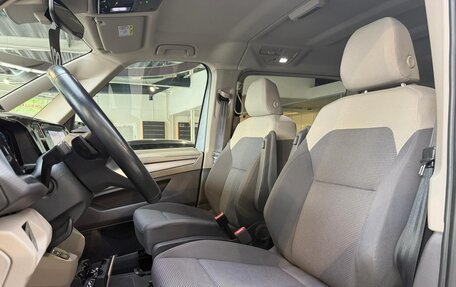 Volkswagen Multivan, 2022 год, 4 950 000 рублей, 11 фотография