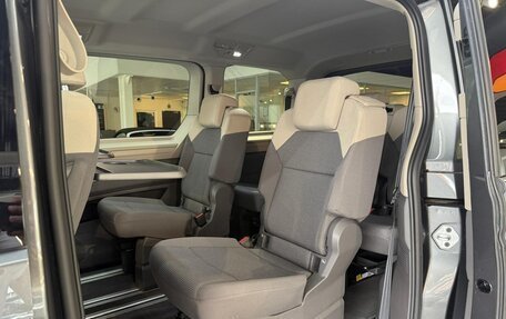 Volkswagen Multivan, 2022 год, 4 950 000 рублей, 23 фотография