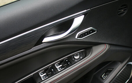 Geely Tugella FY11, 2023 год, 3 300 000 рублей, 11 фотография