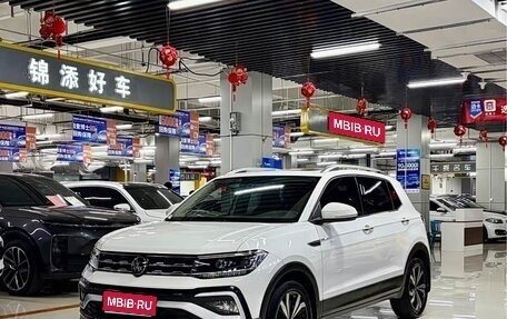 Volkswagen T-Cross I, 2022 год, 1 745 000 рублей, 1 фотография