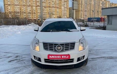 Cadillac SRX II рестайлинг, 2014 год, 1 499 000 рублей, 2 фотография