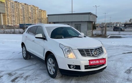 Cadillac SRX II рестайлинг, 2014 год, 1 499 000 рублей, 3 фотография