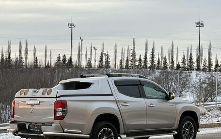 Mitsubishi L200 IV рестайлинг, 2019 год, 2 825 000 рублей, 7 фотография