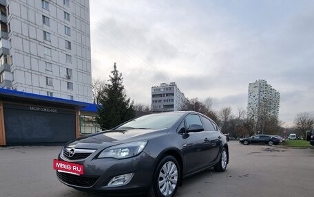 Opel Astra J, 2011 год, 735 000 рублей, 4 фотография