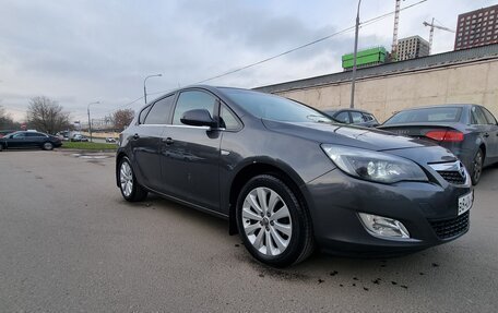 Opel Astra J, 2011 год, 735 000 рублей, 5 фотография
