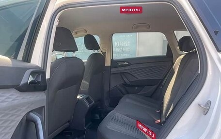 Volkswagen Tharu, 2022 год, 2 100 000 рублей, 13 фотография