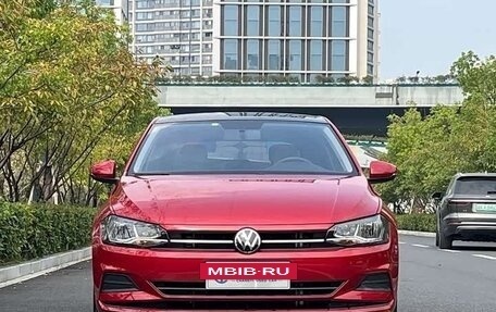 Volkswagen Polo, 2022 год, 1 080 000 рублей, 2 фотография