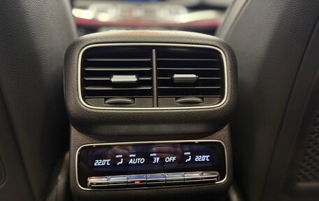 Mercedes-Benz GLE, 2025 год, 18 950 000 рублей, 28 фотография