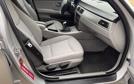 BMW 3 серия, 2006 год, 1 150 000 рублей, 11 фотография