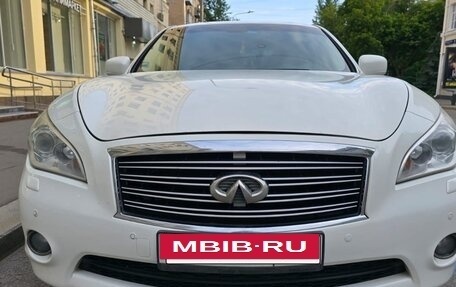 Infiniti Q70 I, 2014 год, 1 840 000 рублей, 2 фотография