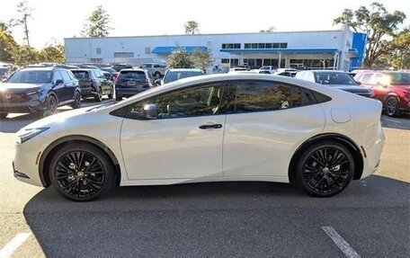 Toyota Prius IV XW50, 2025 год, 4 302 000 рублей, 9 фотография