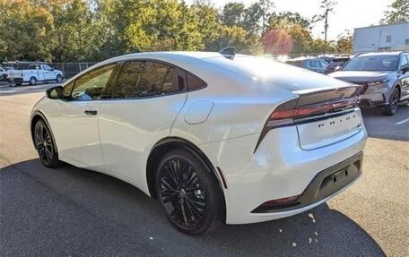 Toyota Prius IV XW50, 2025 год, 4 302 000 рублей, 8 фотография