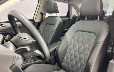 Volkswagen Jetta VII, 2022 год, 1 857 000 рублей, 6 фотография