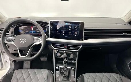 Volkswagen Jetta VII, 2022 год, 1 857 000 рублей, 10 фотография