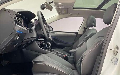 Volkswagen Jetta VII, 2022 год, 1 857 000 рублей, 5 фотография