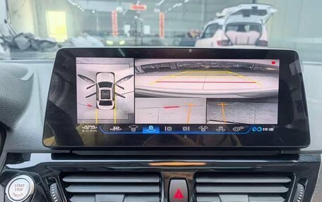 BMW 1 серия, 2022 год, 1 900 000 рублей, 14 фотография