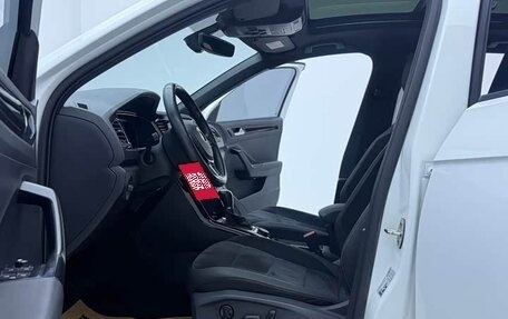 Volkswagen T-Roc I, 2022 год, 2 480 010 рублей, 13 фотография