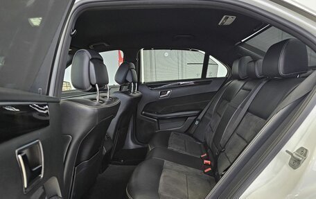 Mercedes-Benz E-Класс, 2013 год, 2 445 000 рублей, 17 фотография