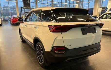 FAW Bestune T77, 2024 год, 2 478 000 рублей, 7 фотография