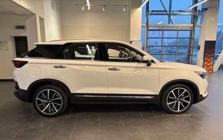 FAW Bestune T77, 2024 год, 2 478 000 рублей, 4 фотография